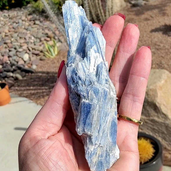 Beautiful Brazilian Blue Kyanite with Quartz Inclusions - Picture 4 of 12